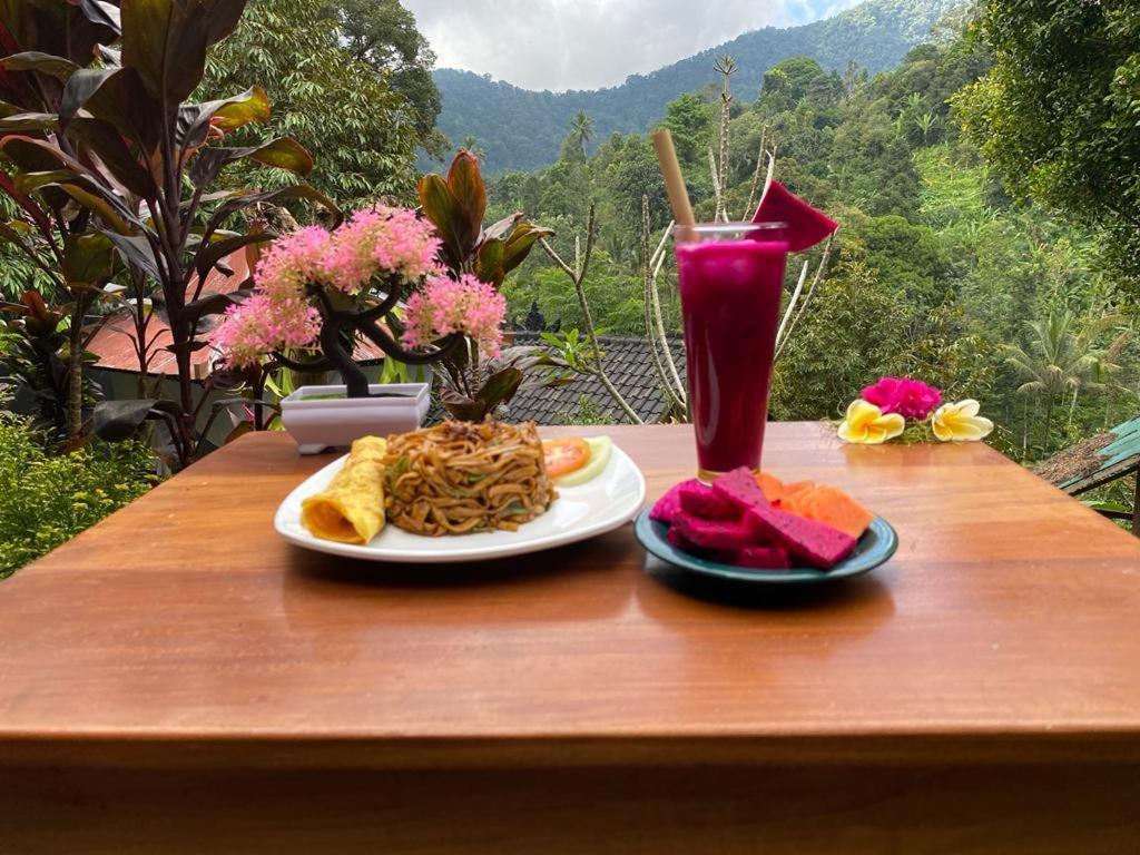 Friendly Homestay Lemukih Singaraja Exterior foto