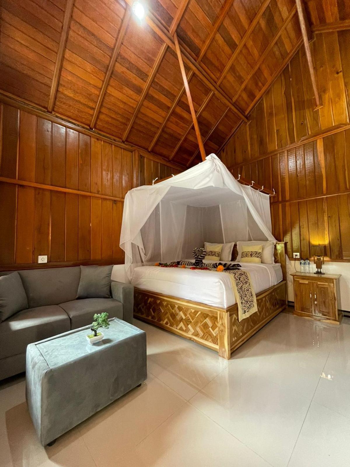 Friendly Homestay Lemukih Singaraja Exterior foto